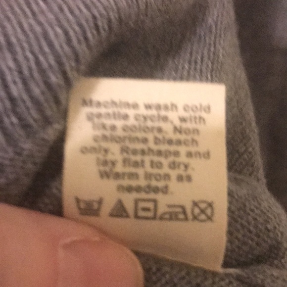 Men’s J Crew Grey Lg Sweater - Picture 4 of 5